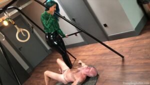 Goddess Penelope - You are only a Carpet (1080p MP4)