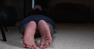 HFW - LaCreme Ignores You, Teasing Wrinkled Soles HFW - LaCreme Ignores You, Teasing Wrinkled Soles – barefoot clip preview with LaCreme