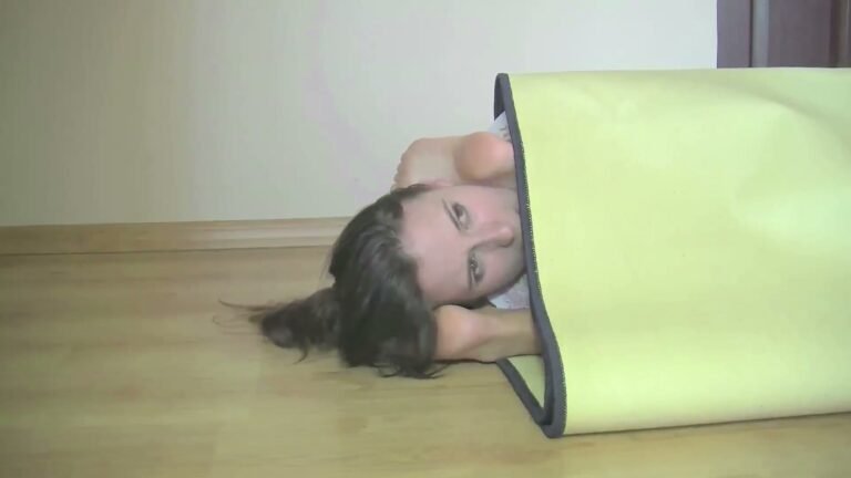 Polish Mistress - Weronika Krysia Carpet Foot Smother – face sitting clip preview with Weronika